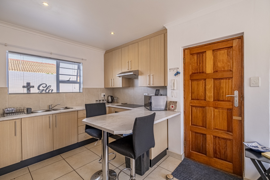 1 Bedroom Property for Sale in South End Eastern Cape